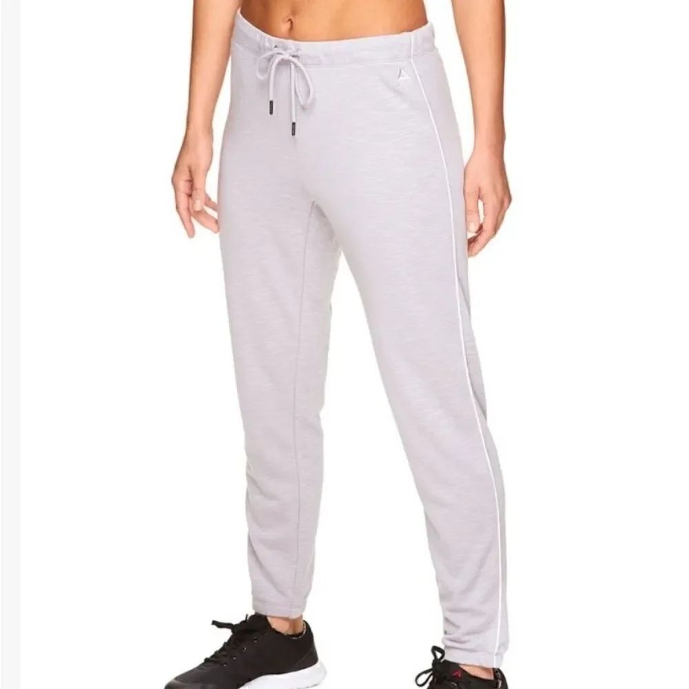 Reebok edge 7/8 length Elastic cuff pants